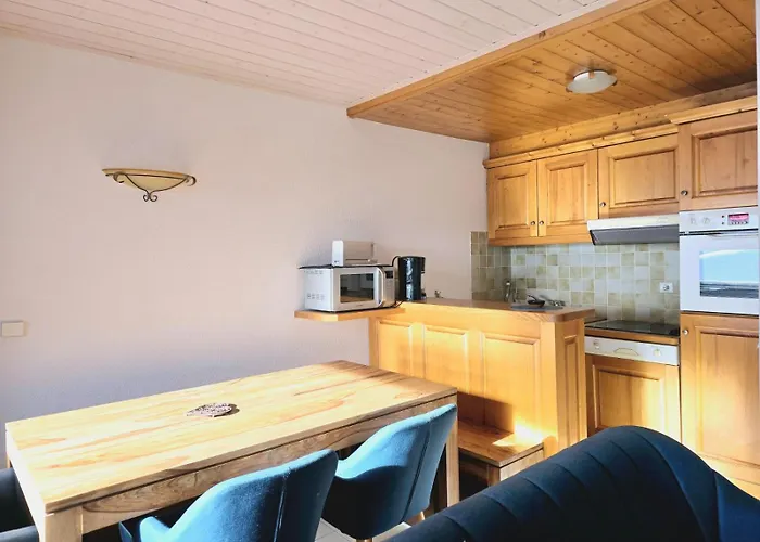 Charming Sunny Duplex Megève