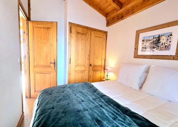 Charming Sunny Duplex *