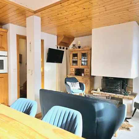 Charming Sunny Duplex * Megeve