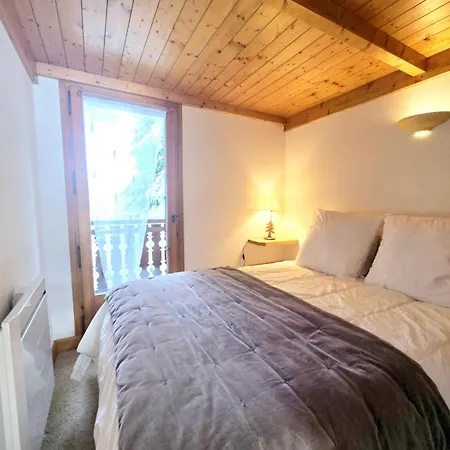 Charming Sunny Duplex Апартаменти