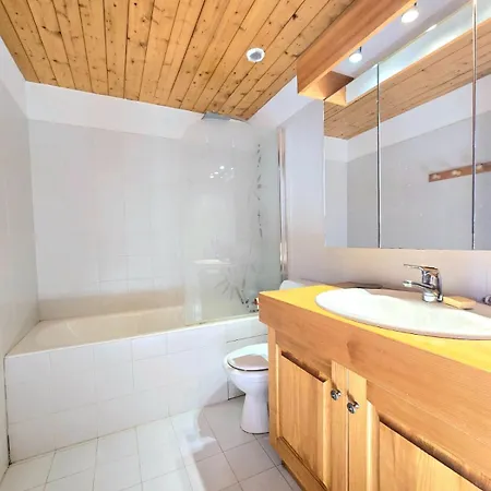 Charming Sunny Duplex Апартаменти